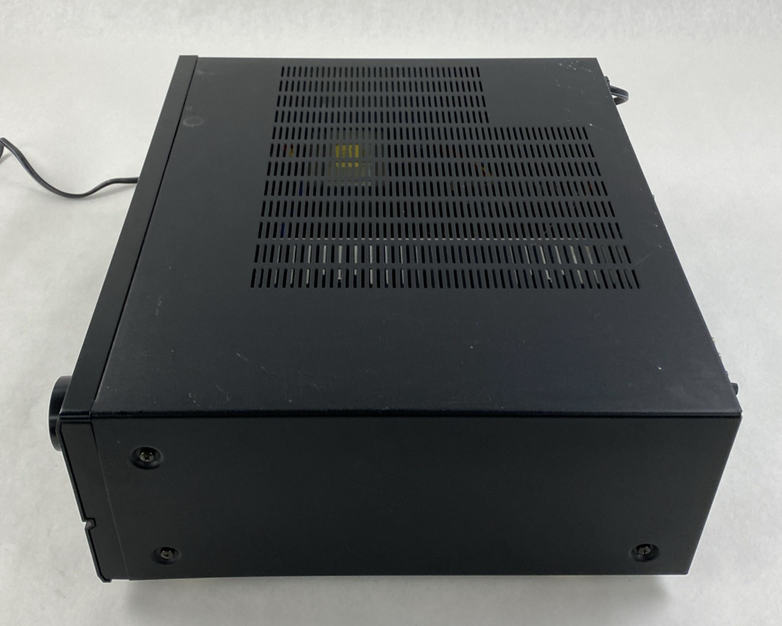 Denon DRA-685 AM/FM Stereo Receiver - Parts or Repair
