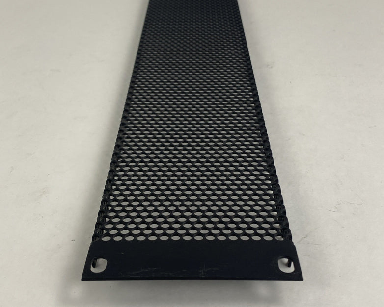 Middle Atlantic Products Vent Panels Rack Spaces 1/16" 19" Holes Lot of 4