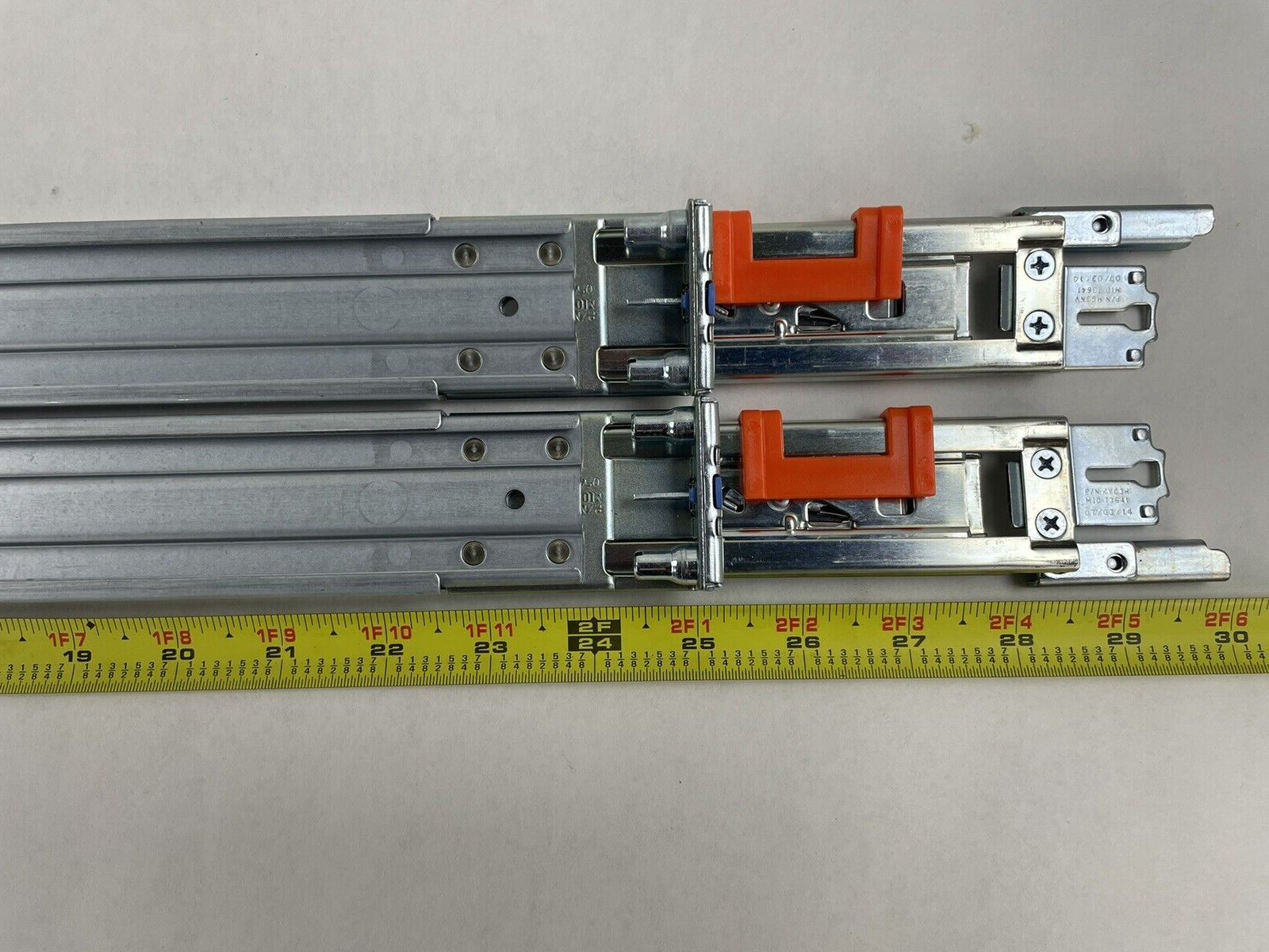 Dell Sliding ReadyRails Kit TW-0CWJ0X-75021-43V-1683-A00 No Cable Mgmt Arm