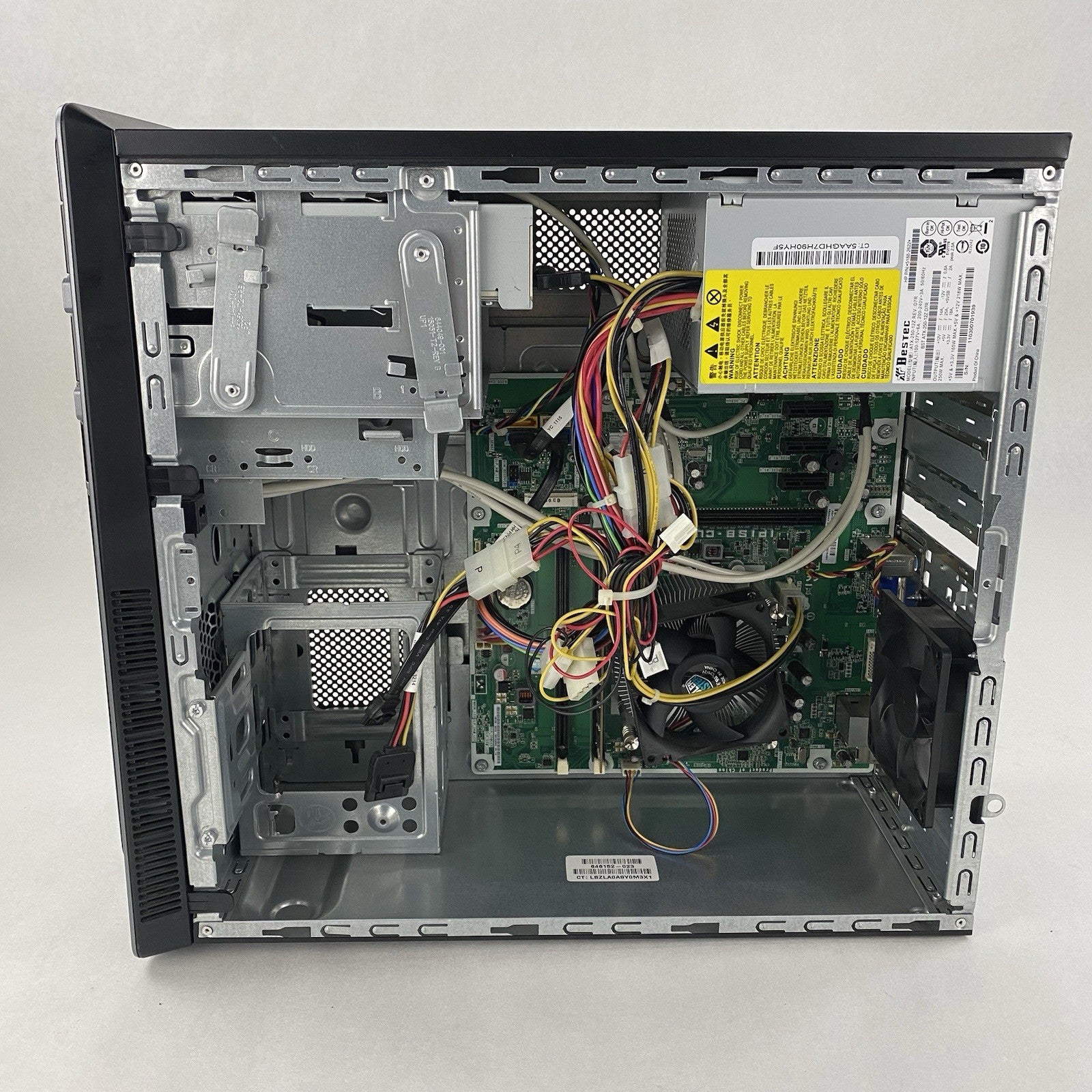 HP Pavilion P7-1017c MT Intel Core i3-2100 3.1GHz 4GB RAM No HDD No OS