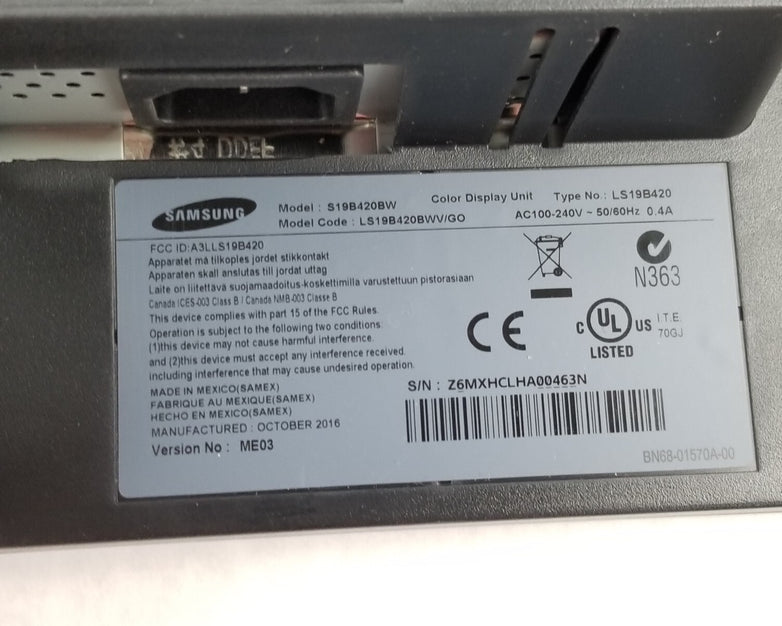 Samsung S19B420BW LED monitor 19" 1400 x 900 DVI-D VGA