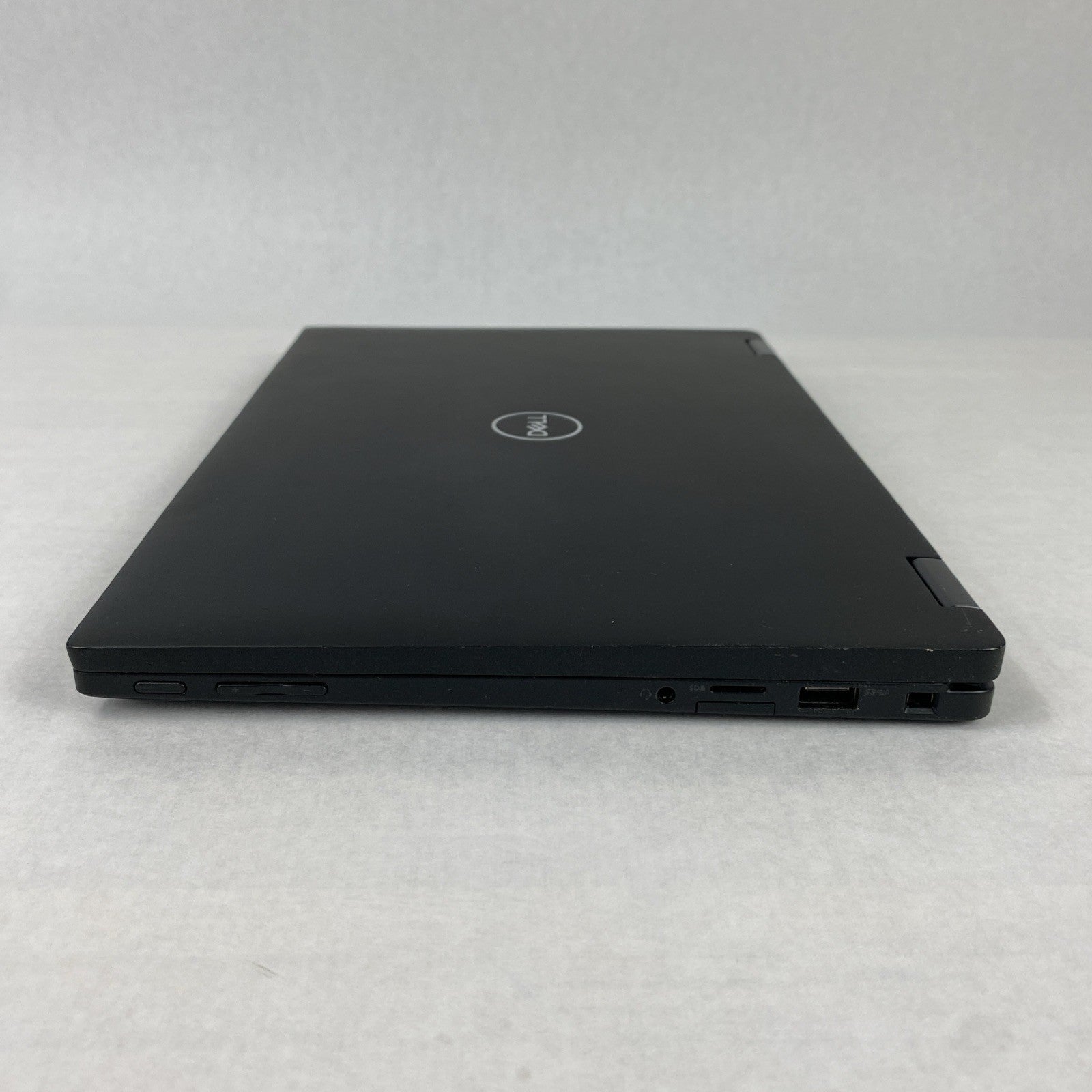 Dell Latitude 7390 2 in 1 13.3" Touch i5-8350U 1.70 GHz 8 GB RAM No HDD No OS