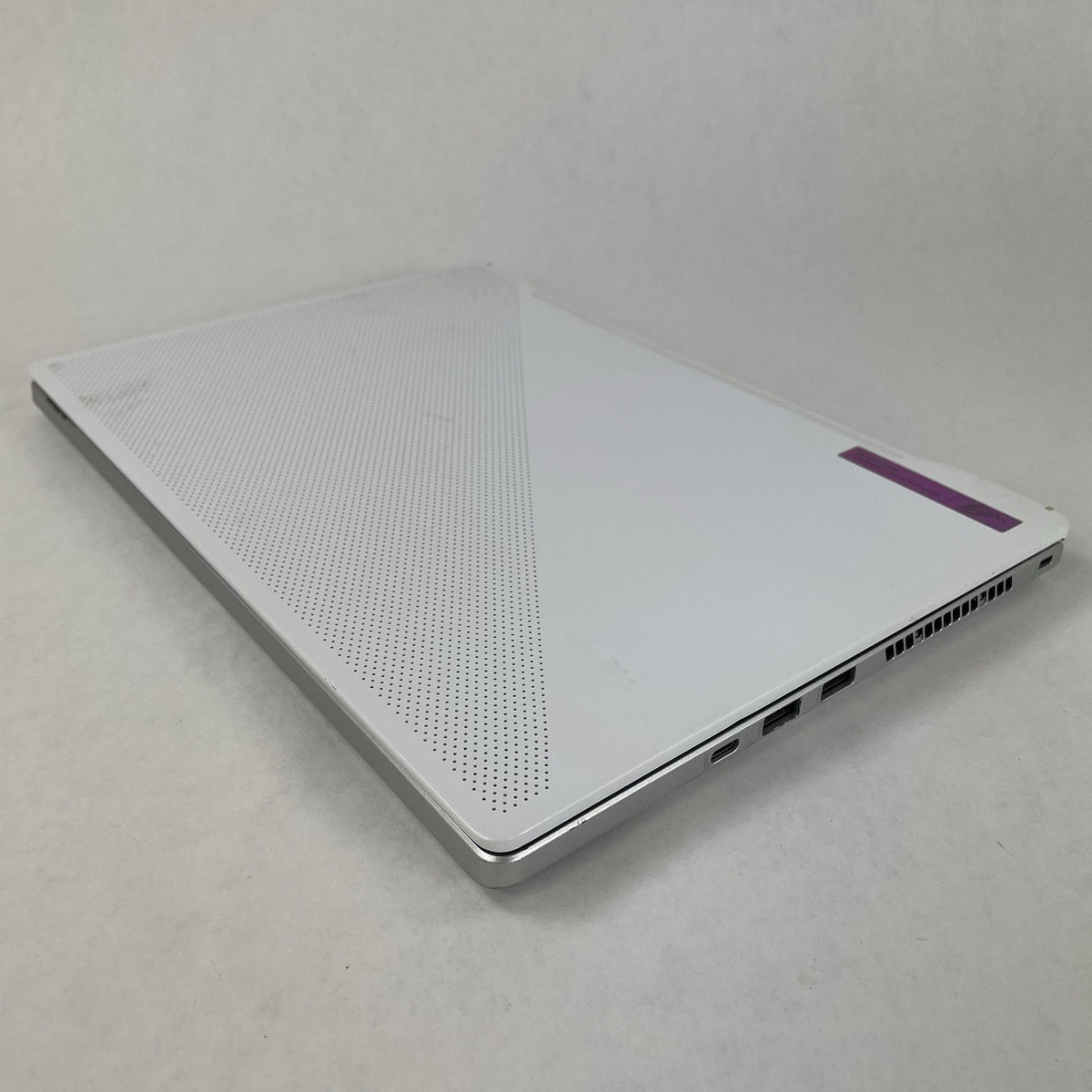 ASUS ROG GA401Q 14" Ryzen 9 5900HS 3.30GHz 16GB RAM RTX 3060 No SSD/OS/AC - READ8