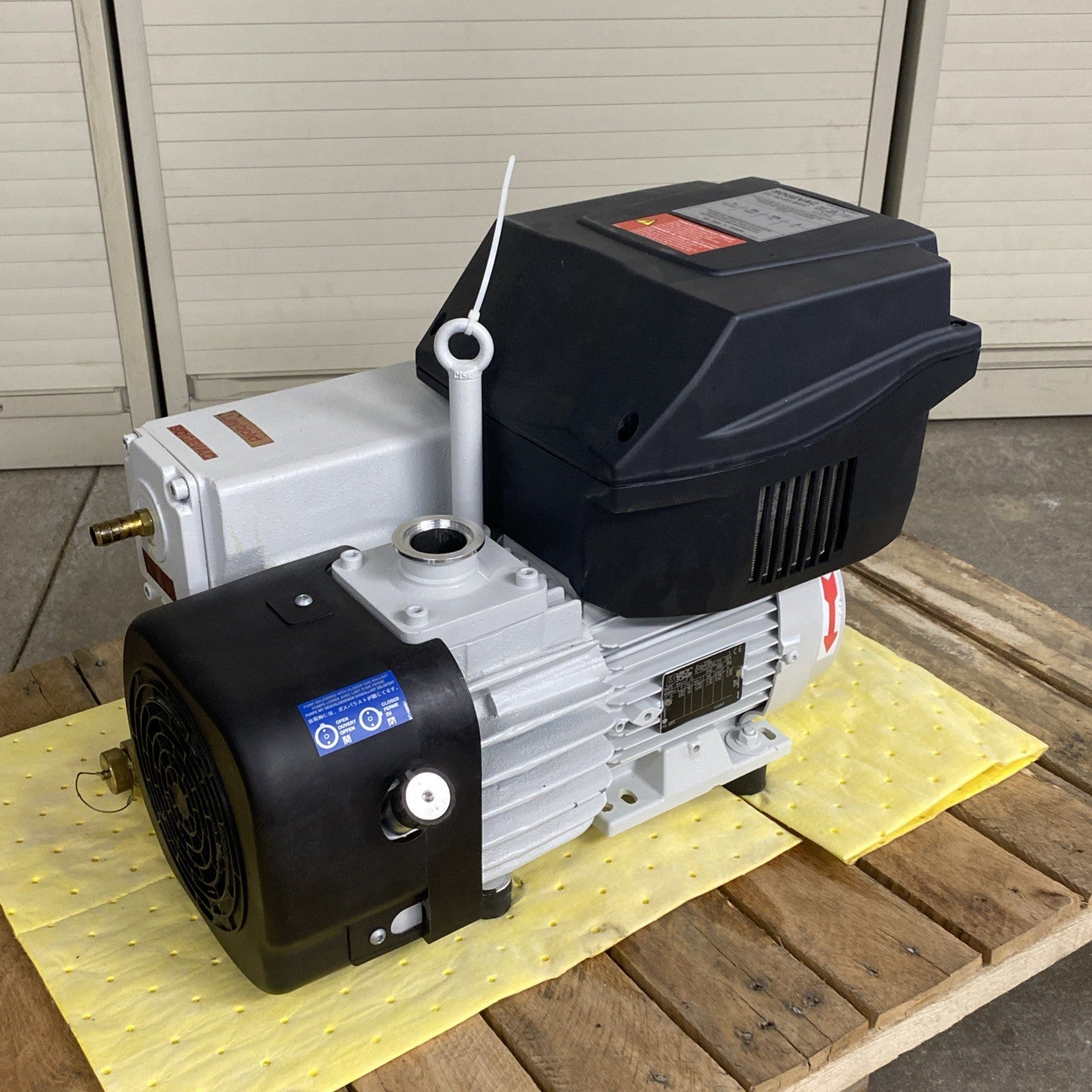 Leybold SOGEVAC SV40-65BIFC Vacuum Pump - Parts or Repair0