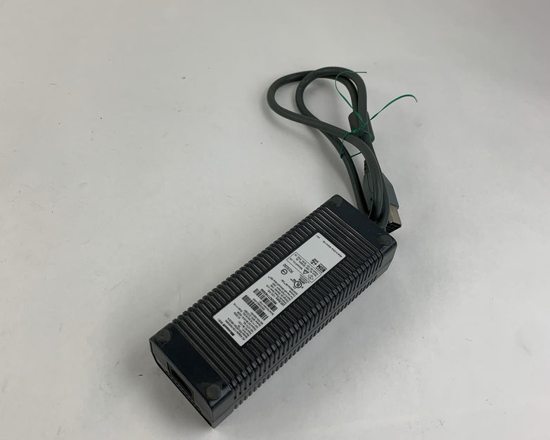 Microsoft DPSN-186 CB A Xbox-360 Power Supply Adapter - No Power Cable