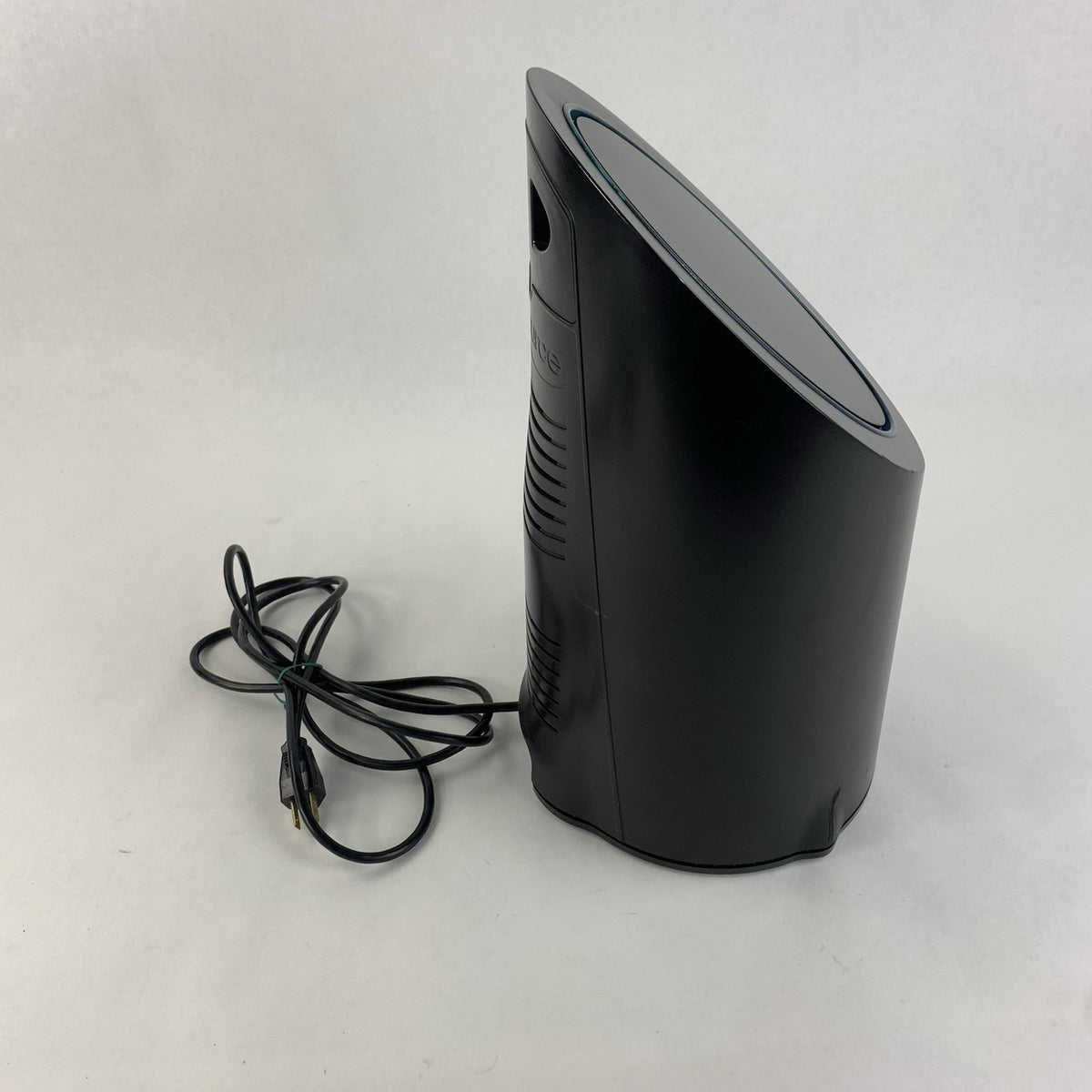 AirSource Model 3000 Portable Air Purification and Ionizer System - Powers On4