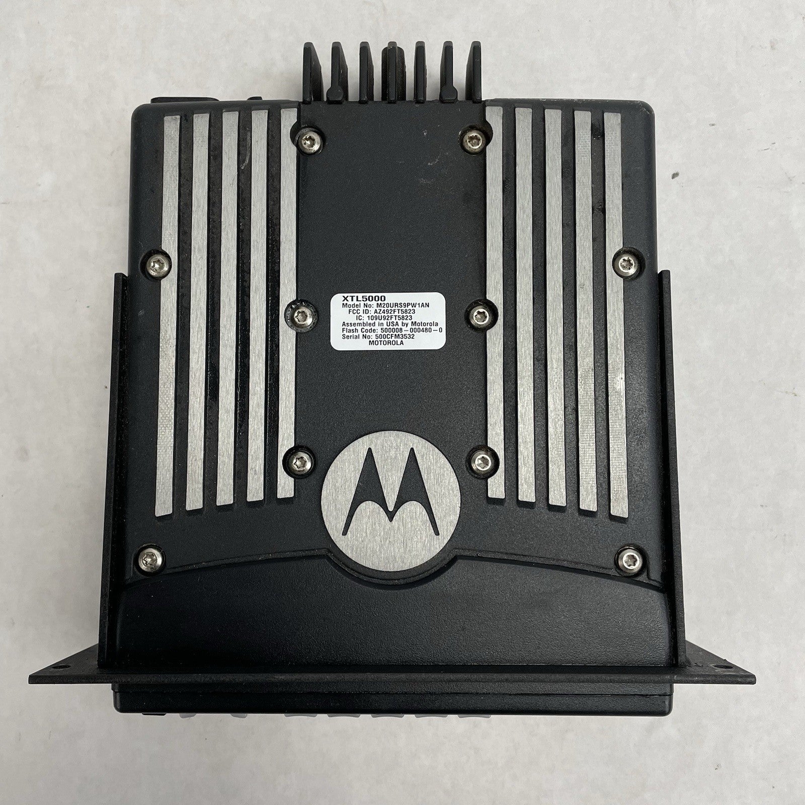 Motorola XTL 5000 M20URS9PW1AN 700/800 MHz Mobile Radio – Untested