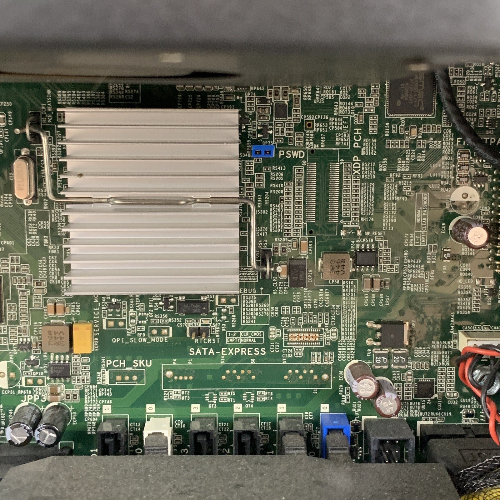 Dell Precision Tower 5810 E5-1620v3 3.5 GHz 64 GB RAM Quadro K4200 No HDD No OS