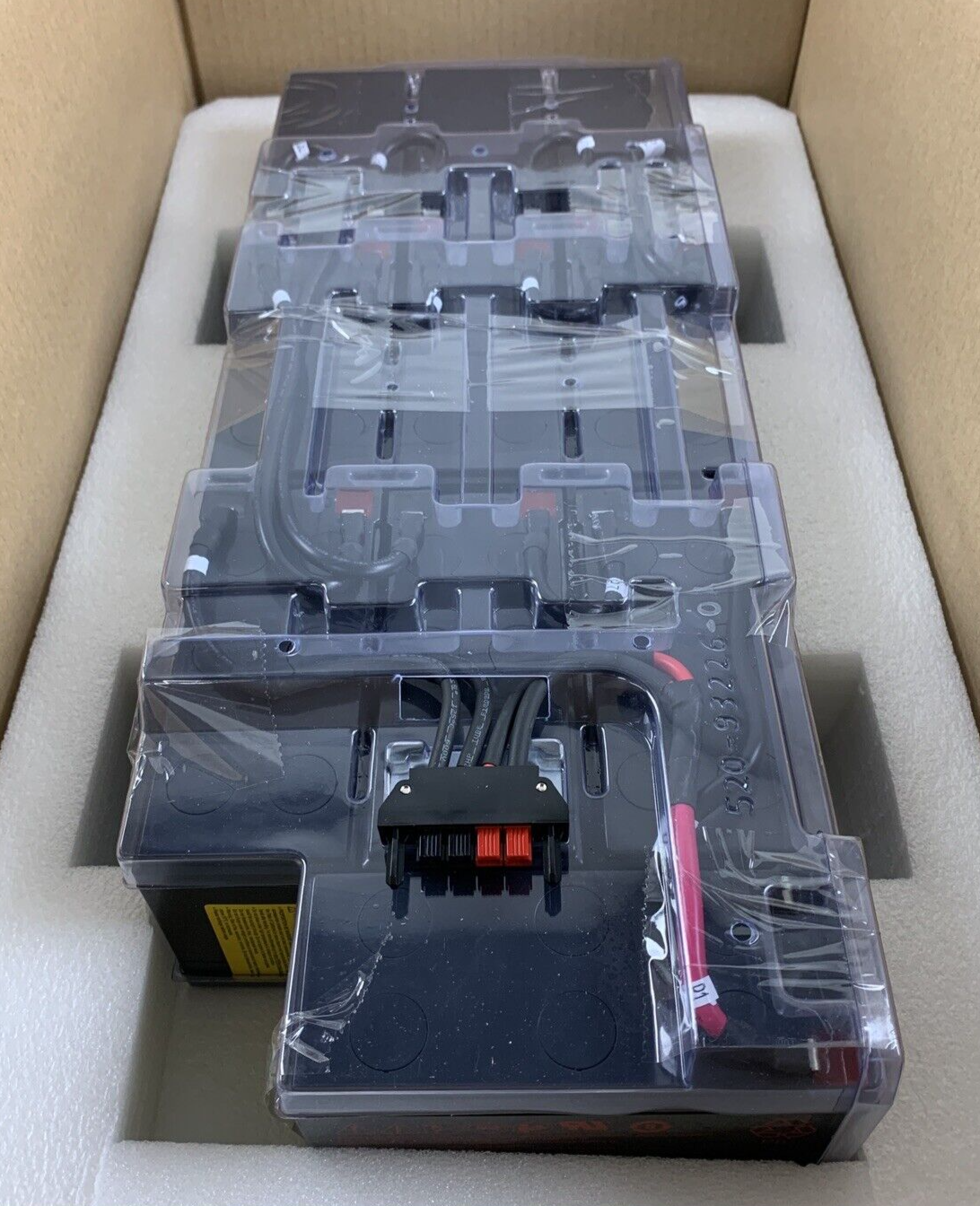IBM 00FP798 8/11KVA Battery Box Opened Old Stock MFG 02/2022 Recharge 11/2022