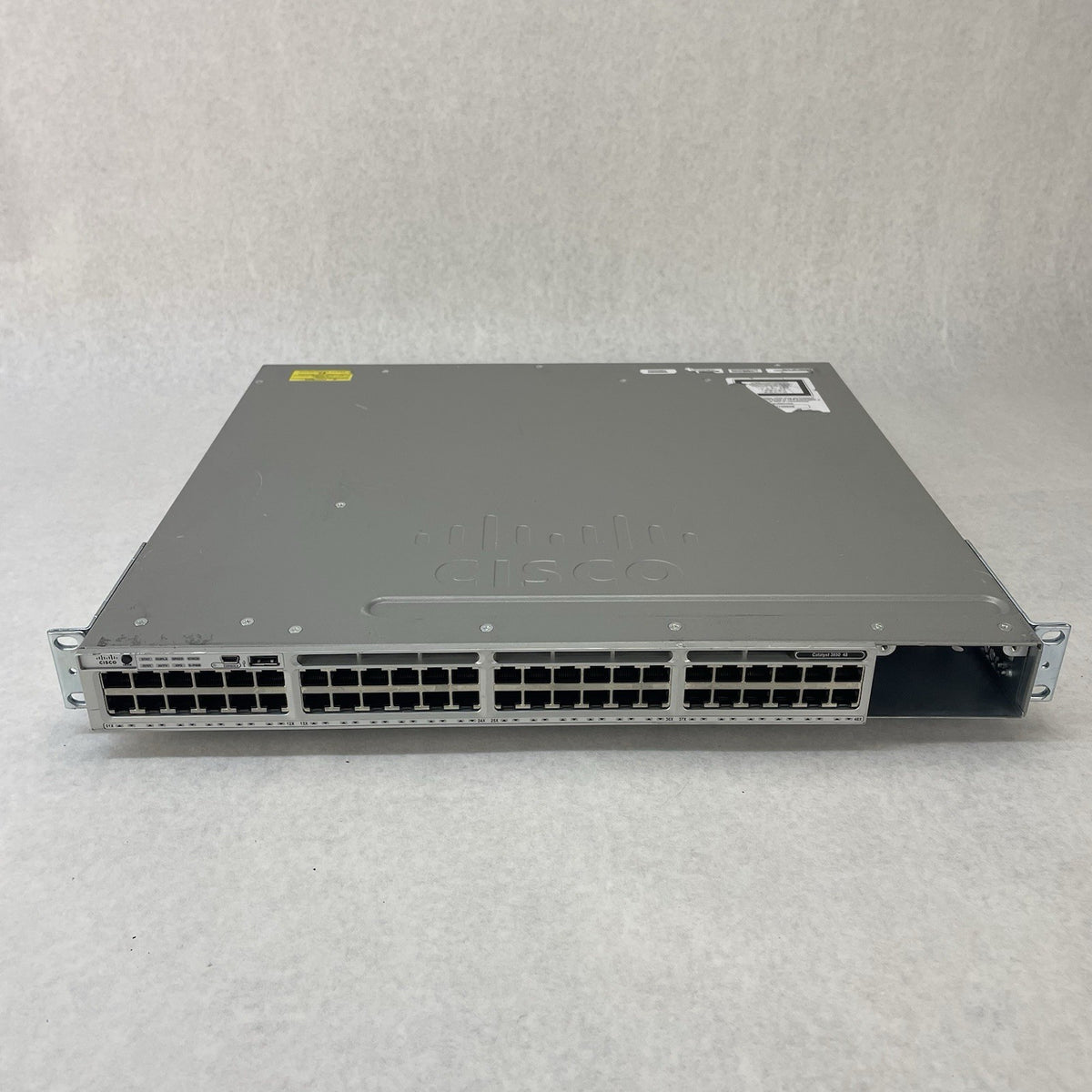 Cisco Catalyst WS-C3850-48T-S 48 Port 1X PSU Tested Reset1