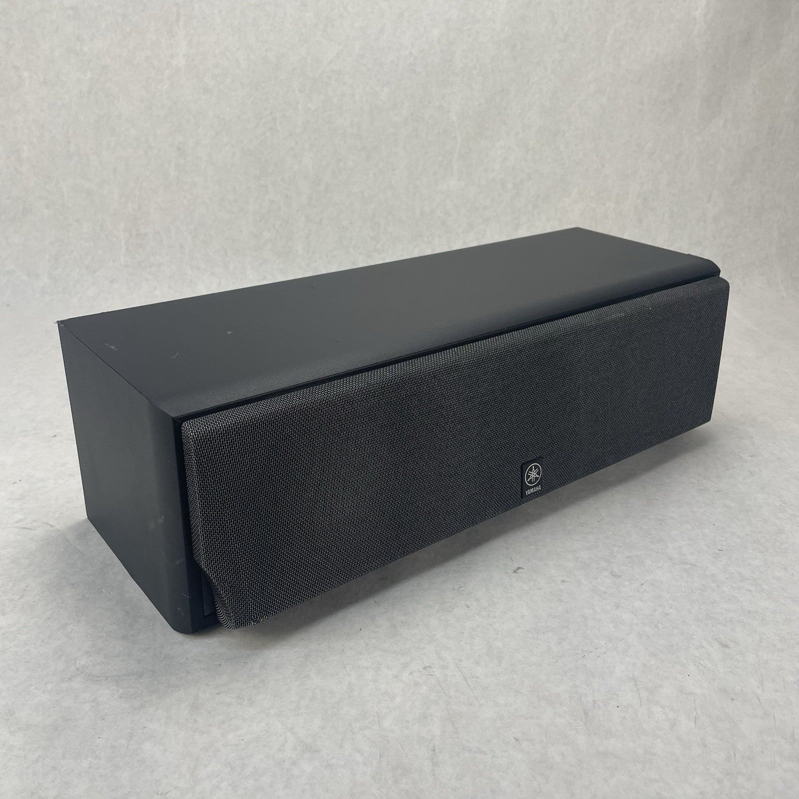 Yamaha Center Speaker NS-c32900