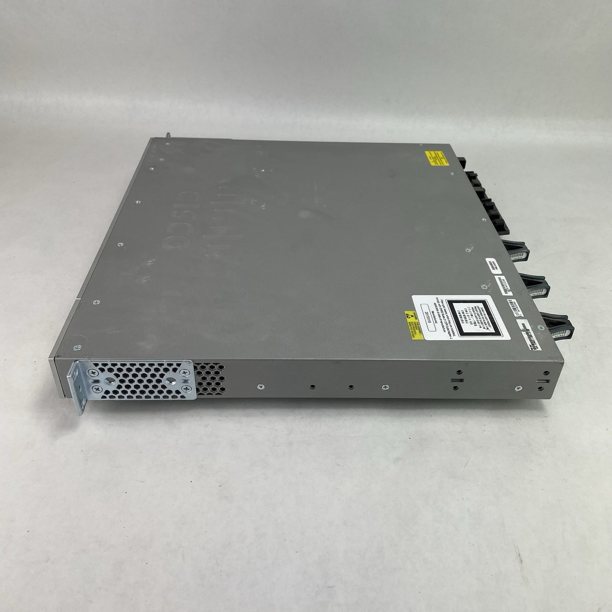 Cisco WS-C3850-12XS-S V02 IP Base Switch 12 SFP+ Eth Port 2X PSU - Tested11