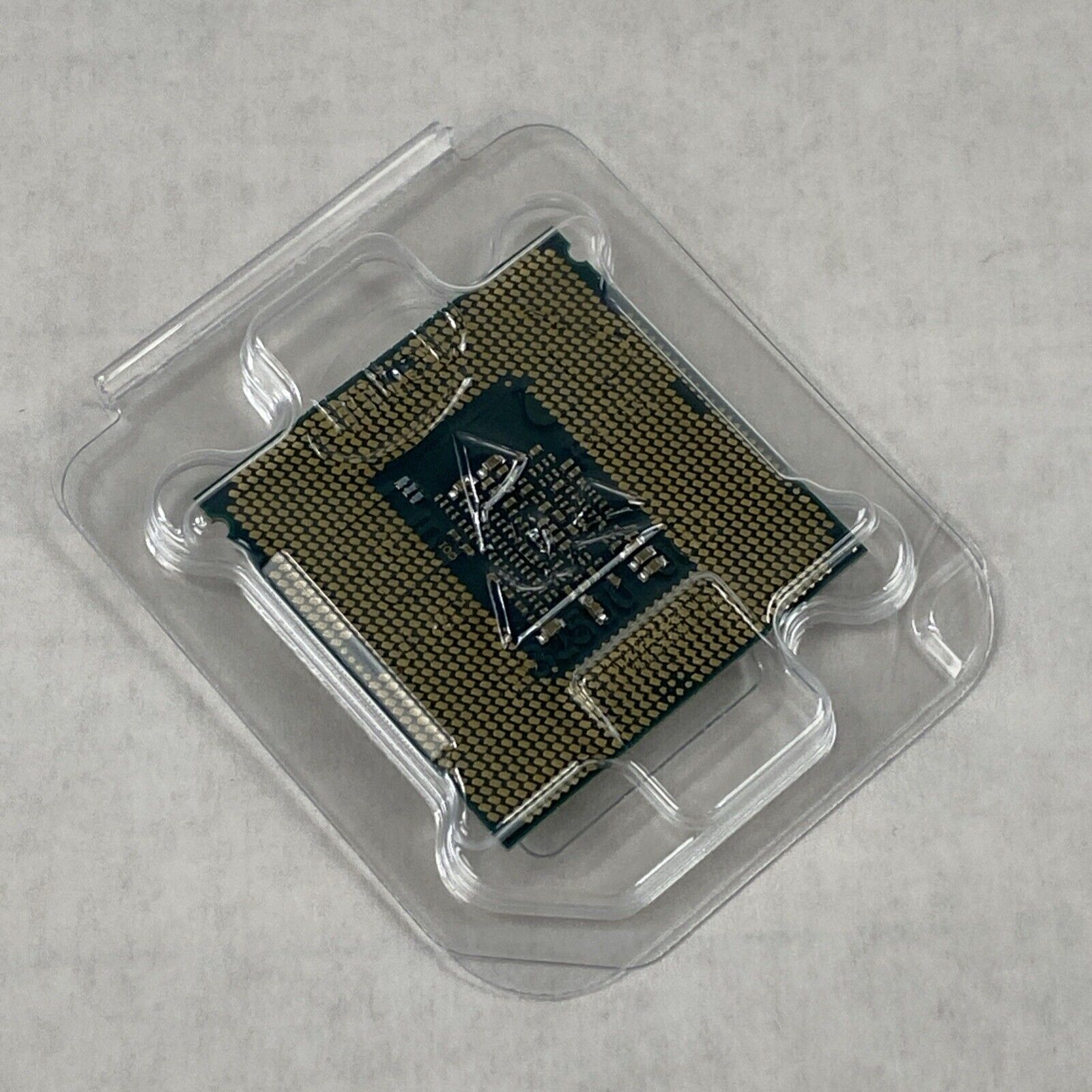 Intel Core i3-7100 CPU Processor 3.90GHz SR35C