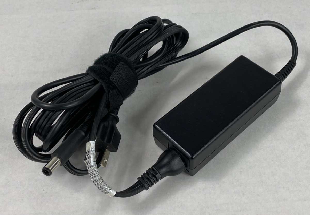 HP Spare Part No. 677774 65W 19.5V 3.33A AC Adapter Large Tip (Lot of 5)