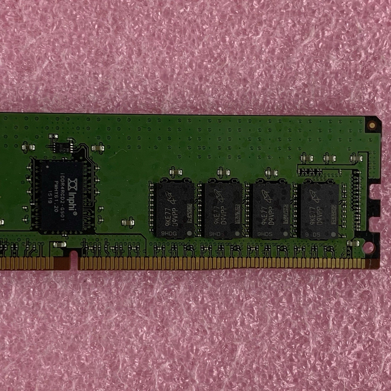 Micron MTA18ASF2G72PDZ-2G6E1RI 16 GB 2Rx8 PC4-2666V ECC DDR4 Server Memory RAM3