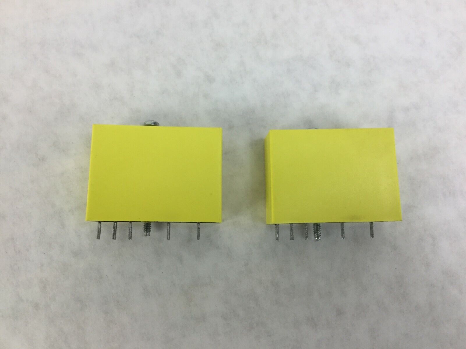 OPTO 22 IAC5 Relay Output Module  Lot of 2