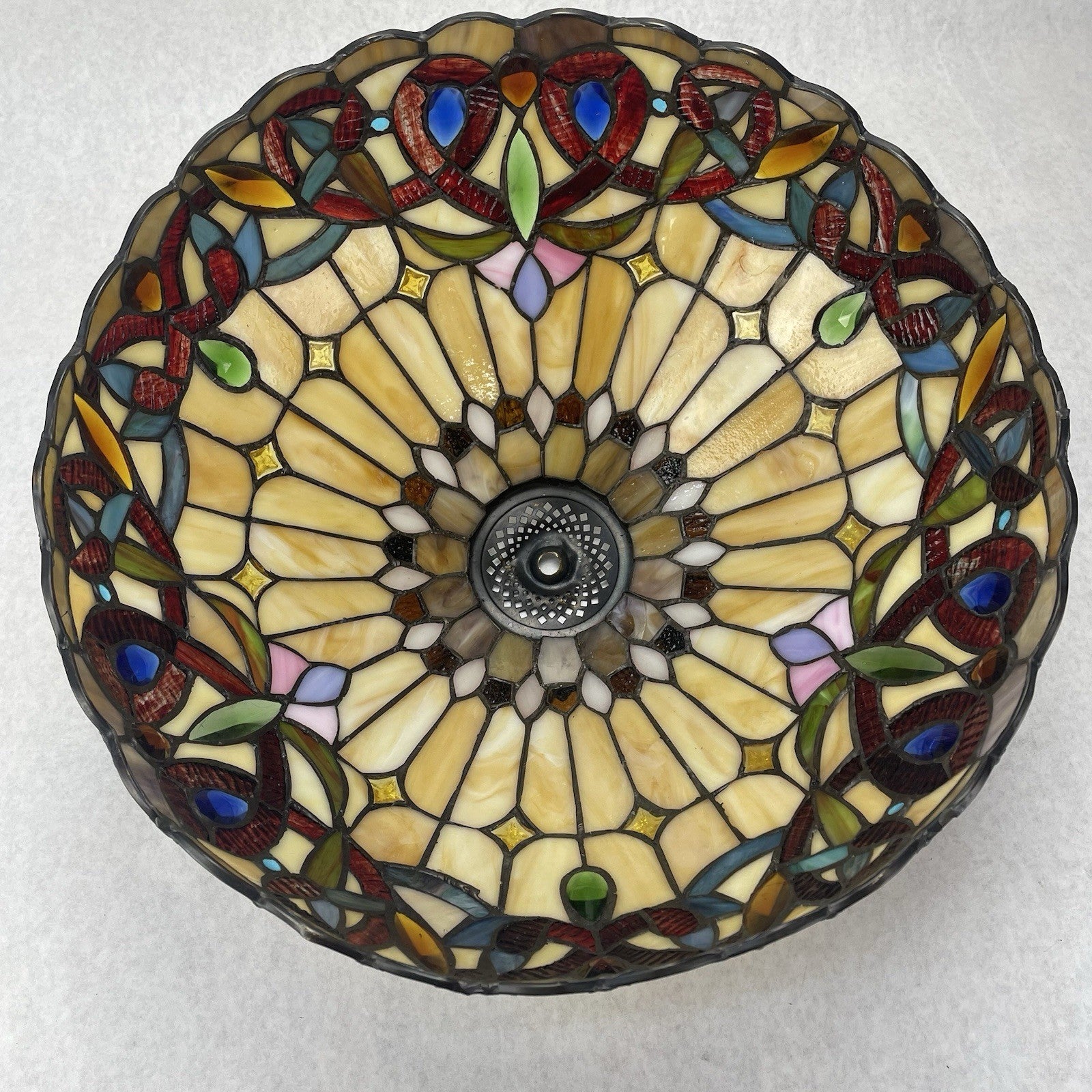 16” Tiffany Style Stained Glass Lamp Shade4