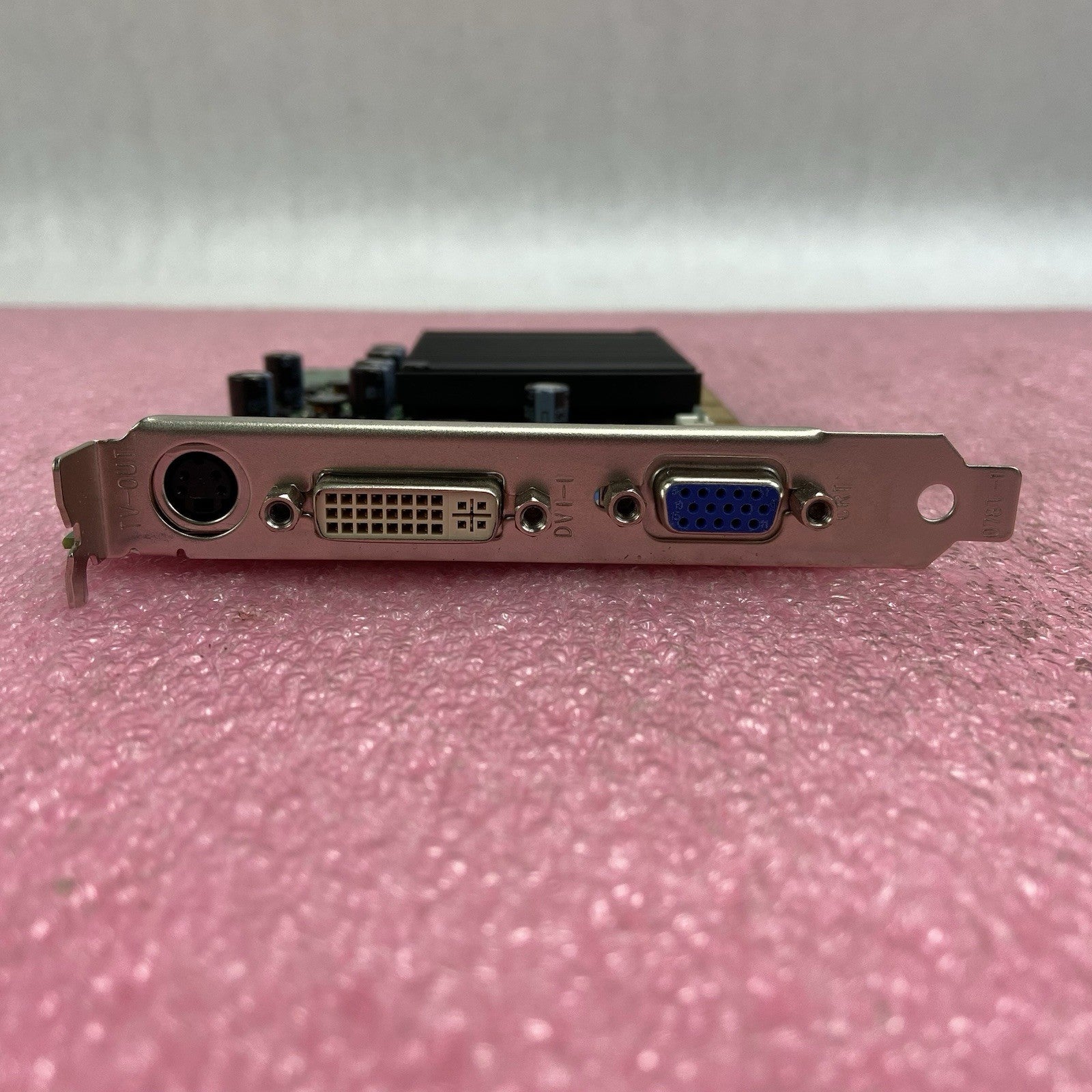 Nvidia GeForce 6200 512MB 512-A8-N403-LR AGP Graphics Card9