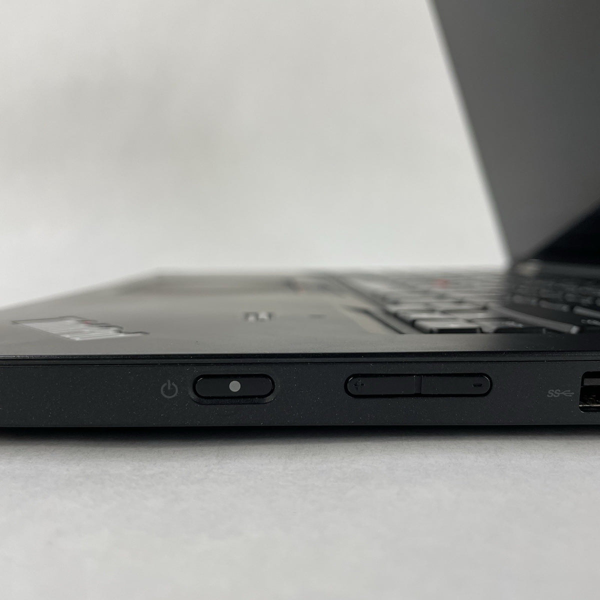 Lenovo ThinkPad Yoga 460 14" i5-6300U 2.40 GHz 8 GB RAM No SSD/OS/AC9
