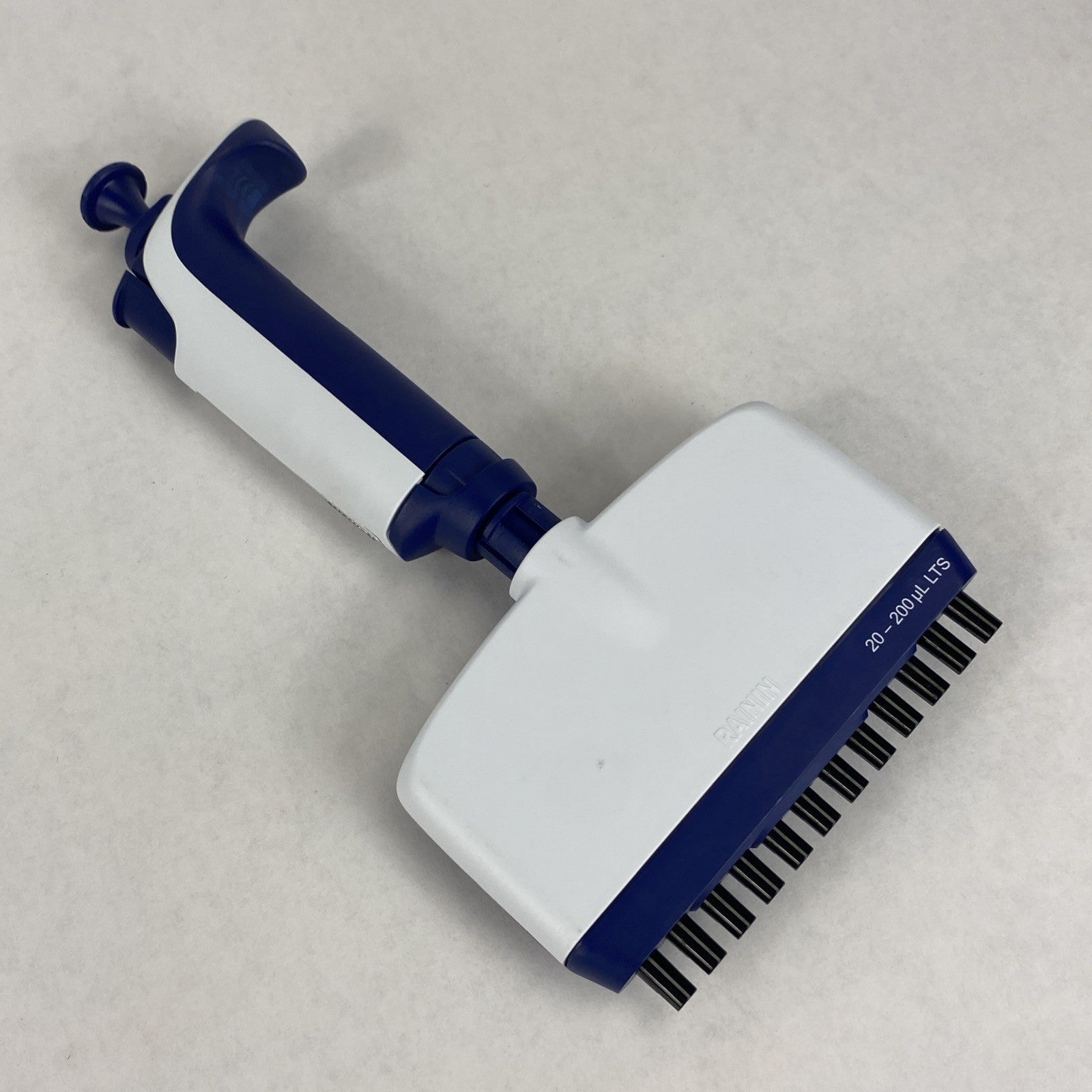 Rainin Pipet-Lite XLS L-200 8-Channel 20-200 µL LTS Pipette0
