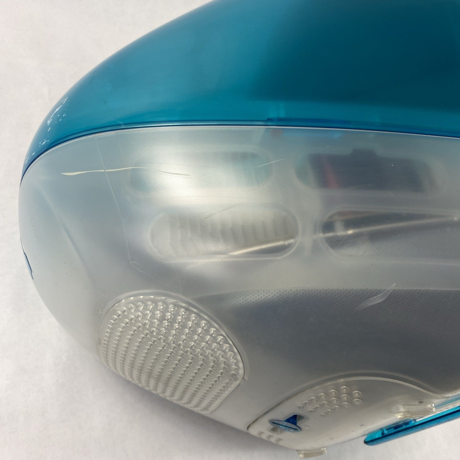 Apple M5521 iMac G3 1999 PowerPC 750 G3 350 MHz 64 MB RAM No HDD No OS