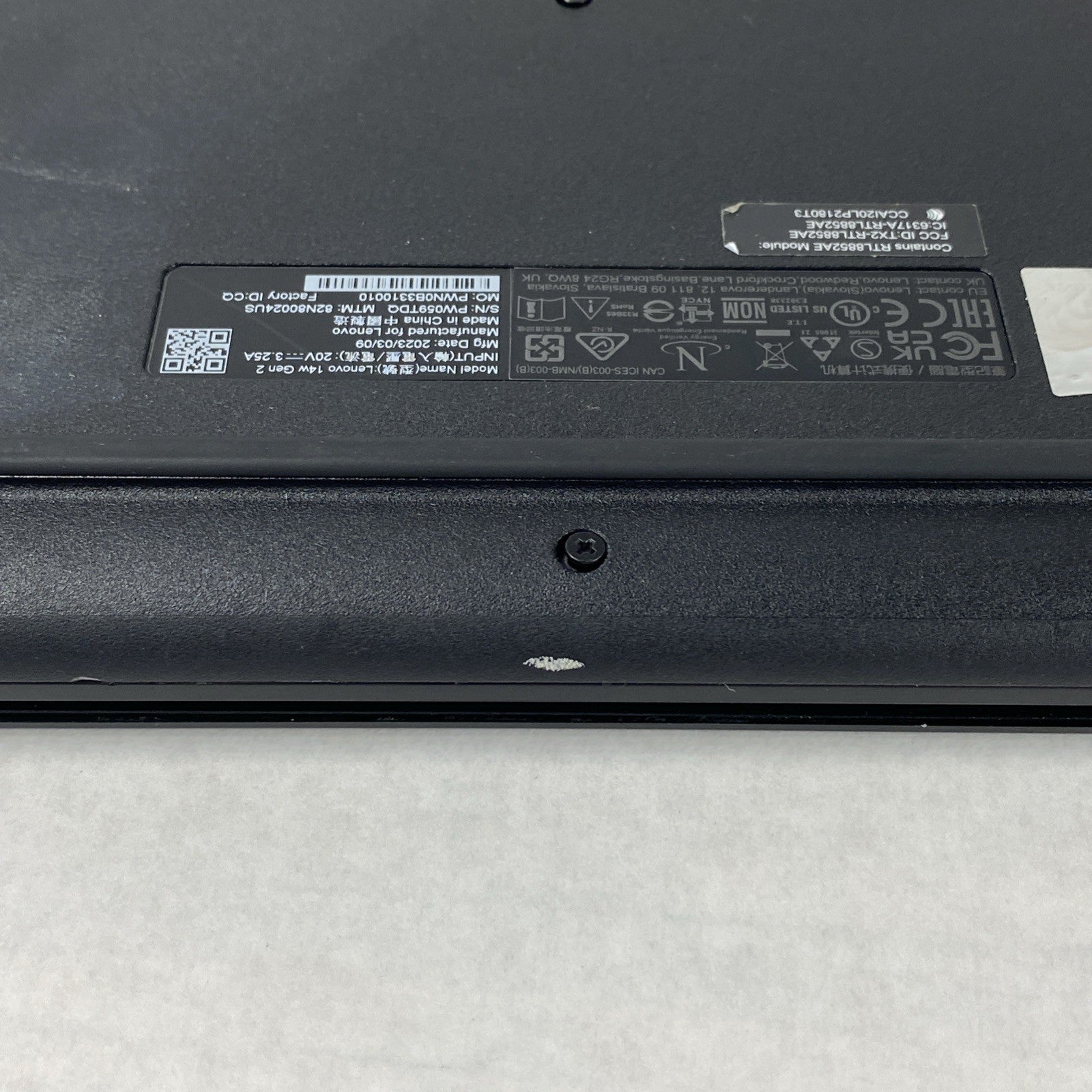 Lenovo IdeaPad 14w Gen 2 AMD 3015e 1.20GHz 4GB RAM 14.0" No HDD No OS