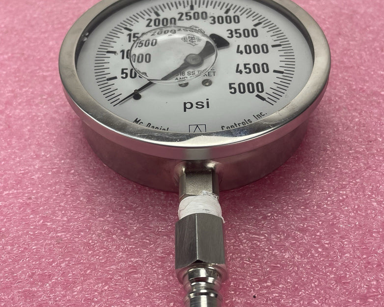McDaniel Controls  Gauge 0-5000PSI 4 IN Face