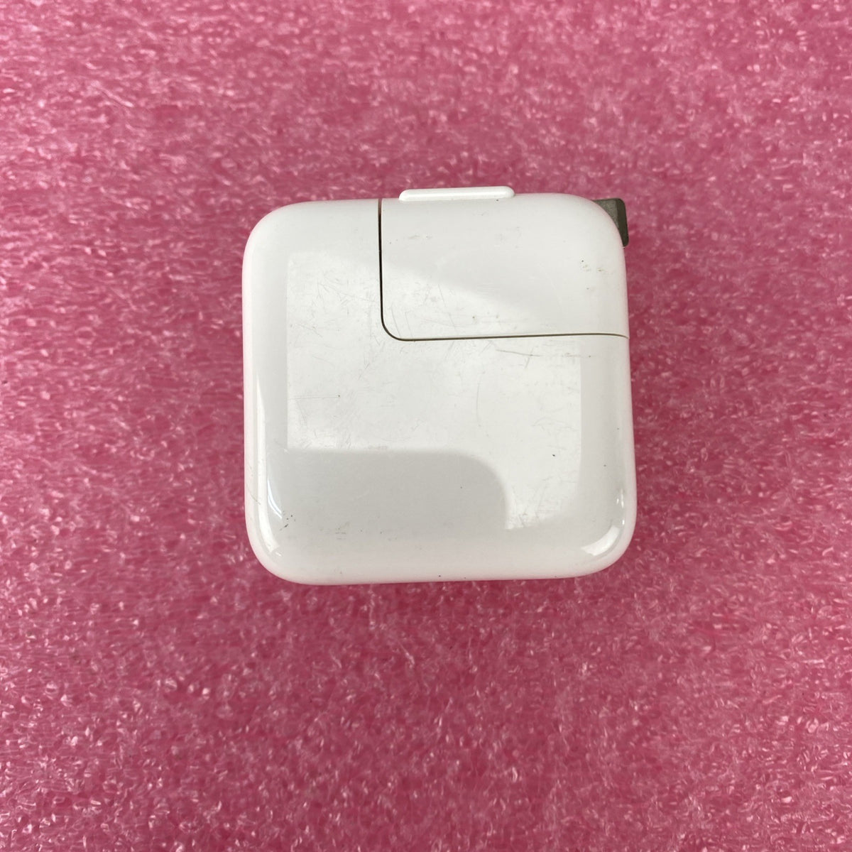 Apple A1357 10w USB AC Adapters - Lot of 102