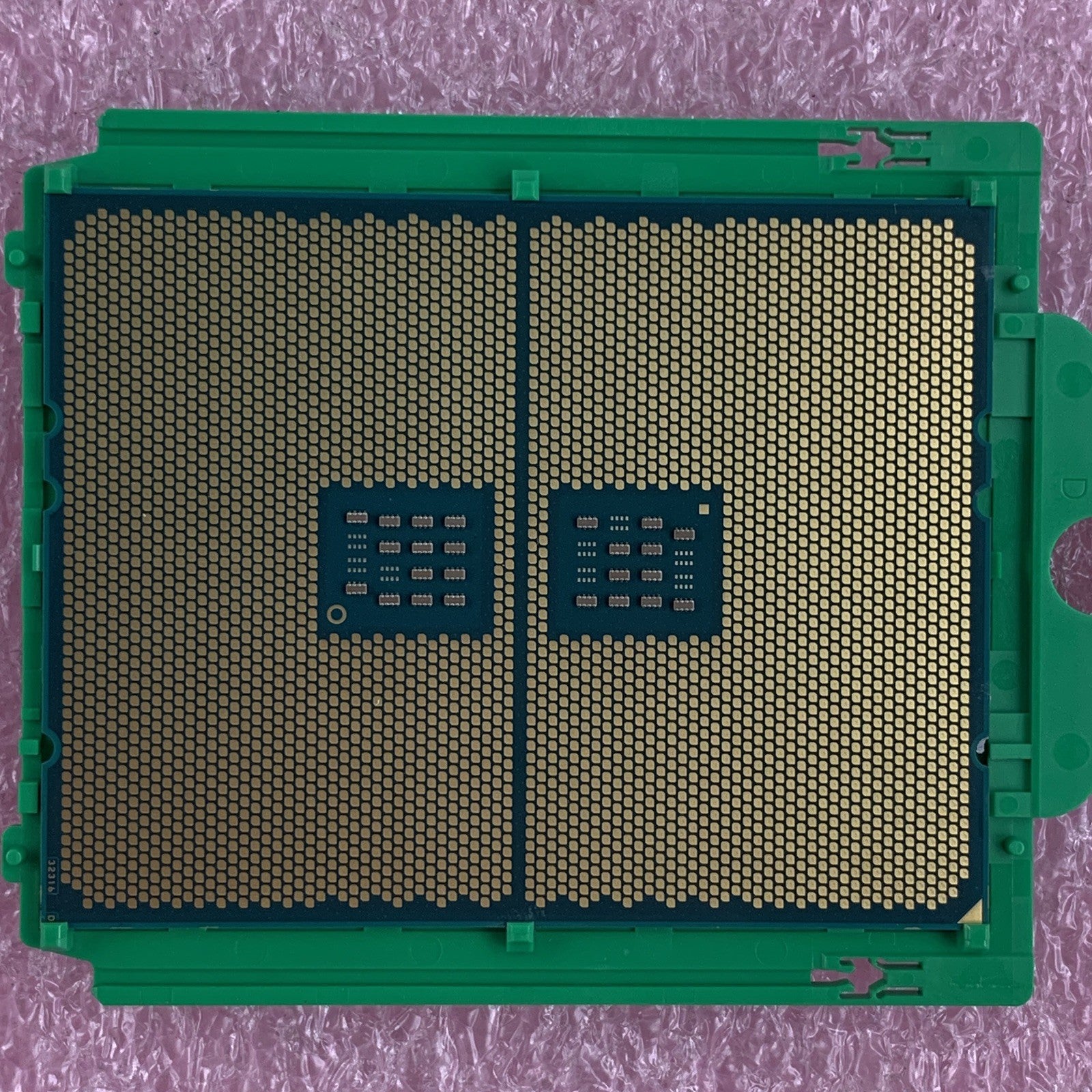 AMD EPYC 7F72 16 Cores 32 Threads Up to 3.9 GHZ 240W CPU Processor