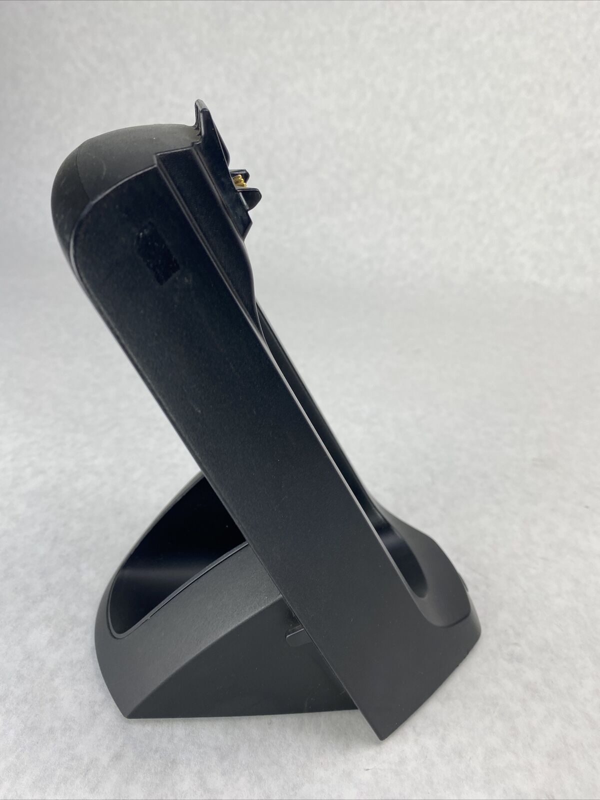 Motorola CRD9500-1000UR Single Bay Cradle Charger CRD9500-1 for MC9500 NO PSU