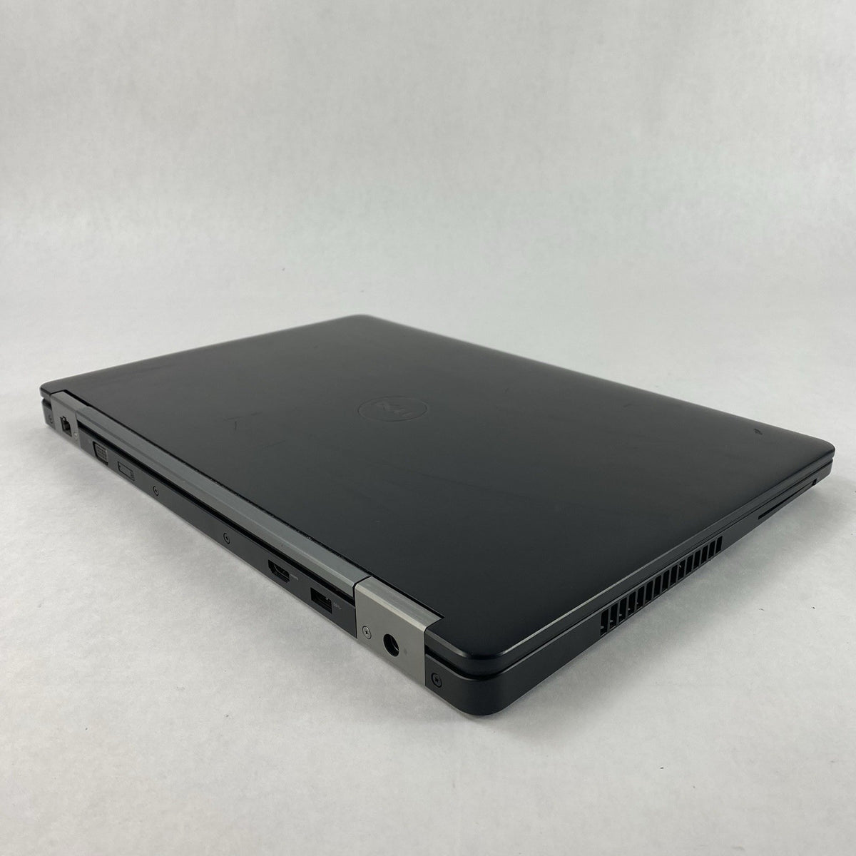 Dell Latitude E5570 15.6" i5-6300U 2.4GHz 8GB RAM No SSD/OS/AC - READ7
