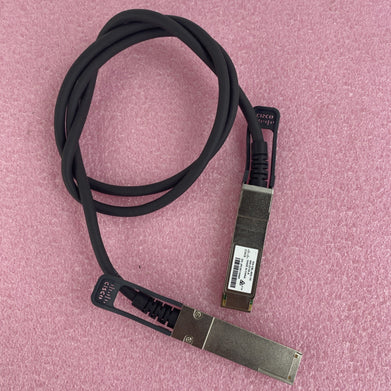 Cisco MA-CBL-40G-1M 600-22130-A Stacking Cable Lot of 3