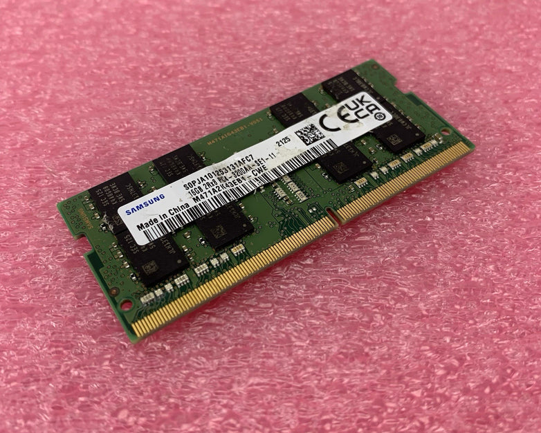 Samsung M471A2K43EB1-CWE PC4-3200AA-SE1-11 16GB 2Rx8 Desktop Memory RAM