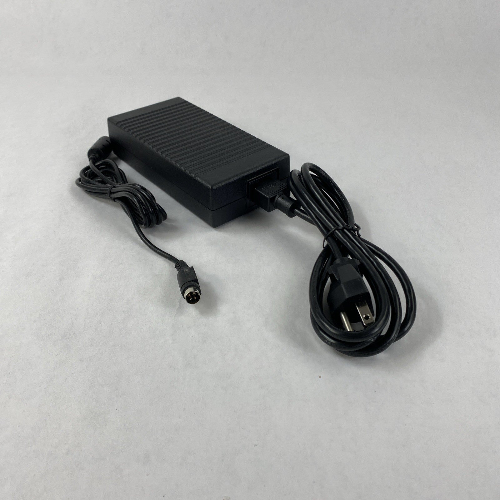 Delta Electronics DPSN-150 JB D 150W AC Adapter7
