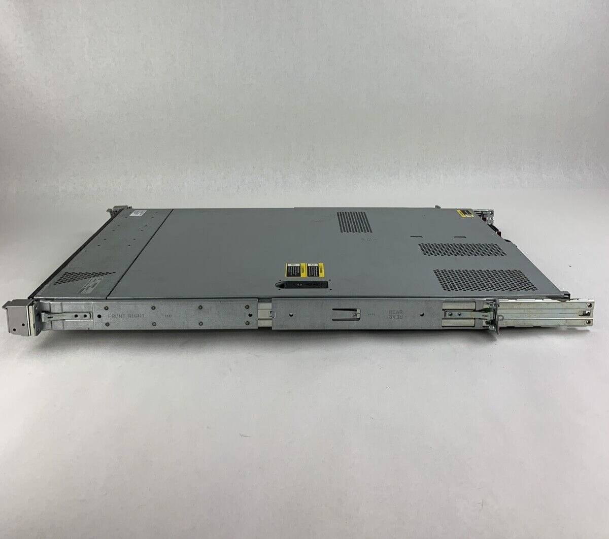 HP ProLiant DL360e Gen8 Intel Xeon E5- 2403 1.8 GHz 32 GB Ram No OS No HDD9