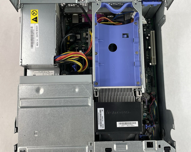 Lenovo ThinkCentre 7269C2U SFF Core 2 Duo E7400 2.80 GHz 3 GB RAM No HDD/OS