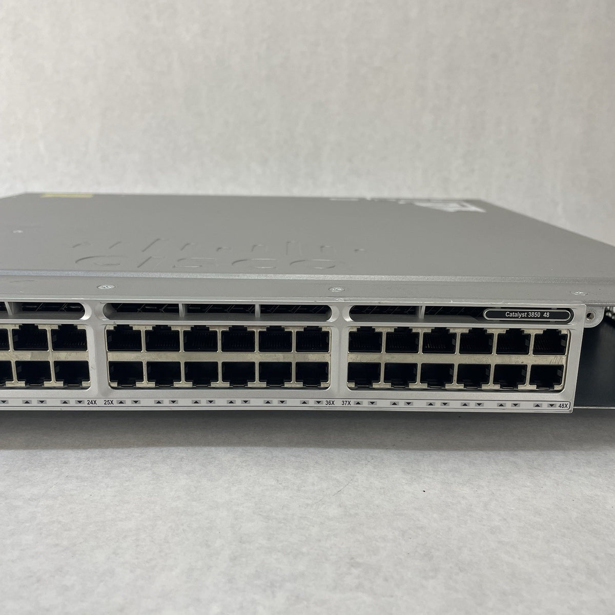 Cisco Catalyst WS-C3850-48T-S 48 Port 1X PSU Tested Reset3