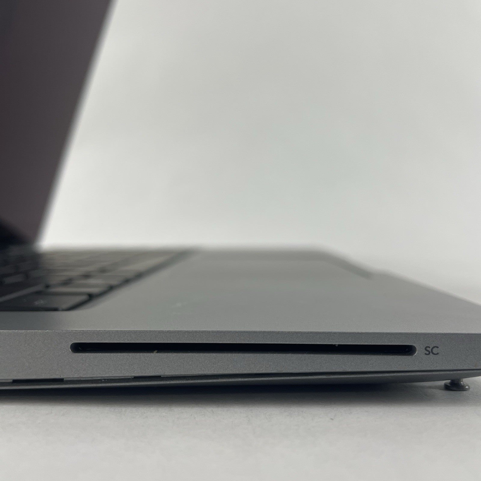 Dell Latitude 5330 13.3" i5-1235U 3.96 GHz 16 GB RAM No SSD/OS/AC - Bad Vents6
