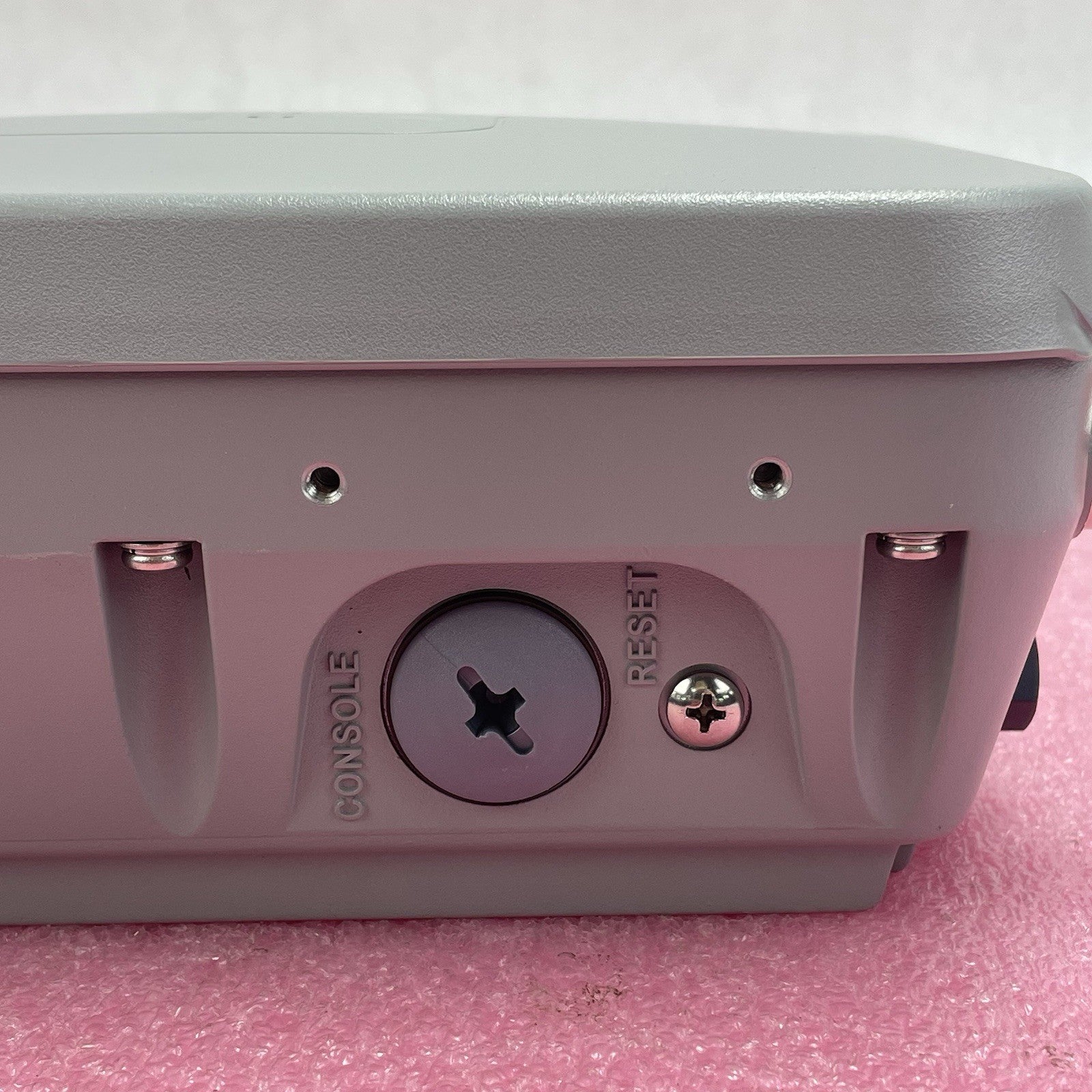 Cisco AIR-AP1562E-B-K9 Aironet 1560 Outdoor WiFi Access Point Tested Reset11