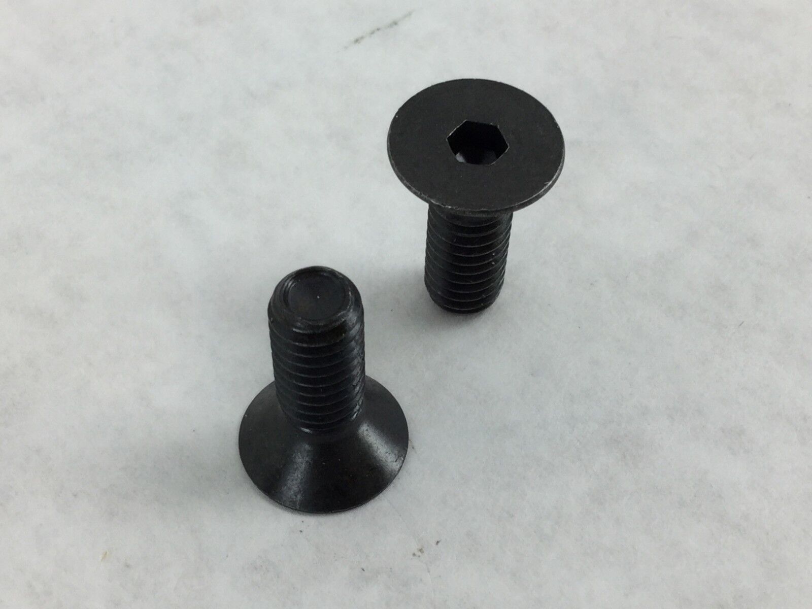 kerr ASME B18.3 5/16-18 x 7/8 Flat Socket HD Cap Screw Alloy Steel Box Qty: 25