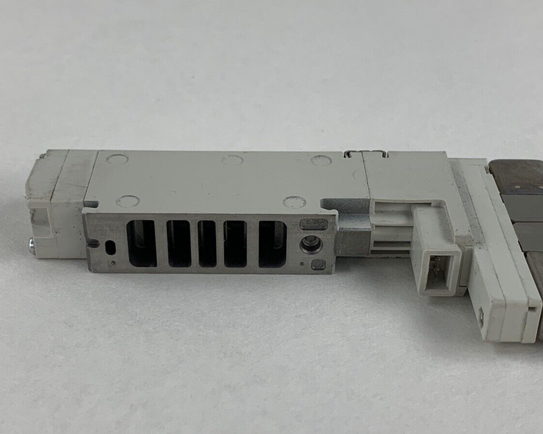 SMC VQC2400N-51 5-Port 3-Position Double Solenoid Valve 24VDC