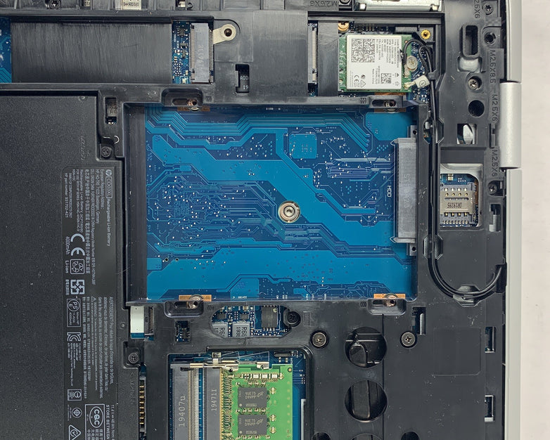 HP Elitebook 850 G3 15.6" i5-6200U 2.3 GHz 8 GB Ram No OS No HDD No AC No Batt