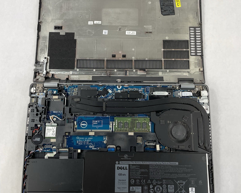 Dell Precision 3551 15.6" i5-10400H 2.60 GHz 16 GB RAM No SSD/OS/AC
