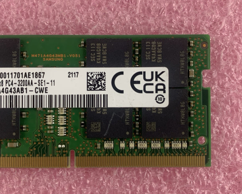 Samsung M471A4G43AB1-CWE 32 GB DDR4 SO-DIMM PC4-3200AA 260-Pin Non-ECC RAM