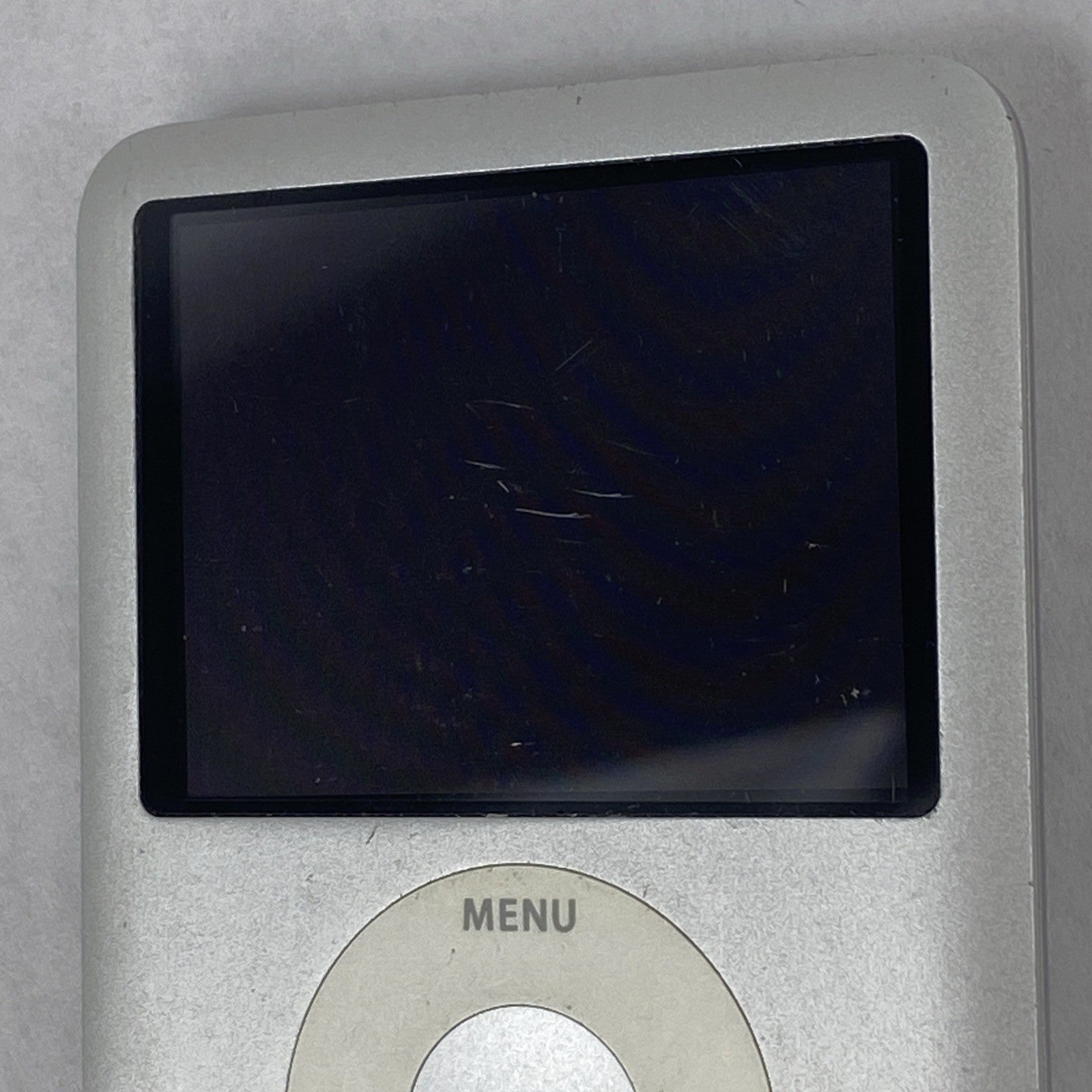 Apple iPod Nano 3rd Gen A1236 8GB Silver v1.1.35
