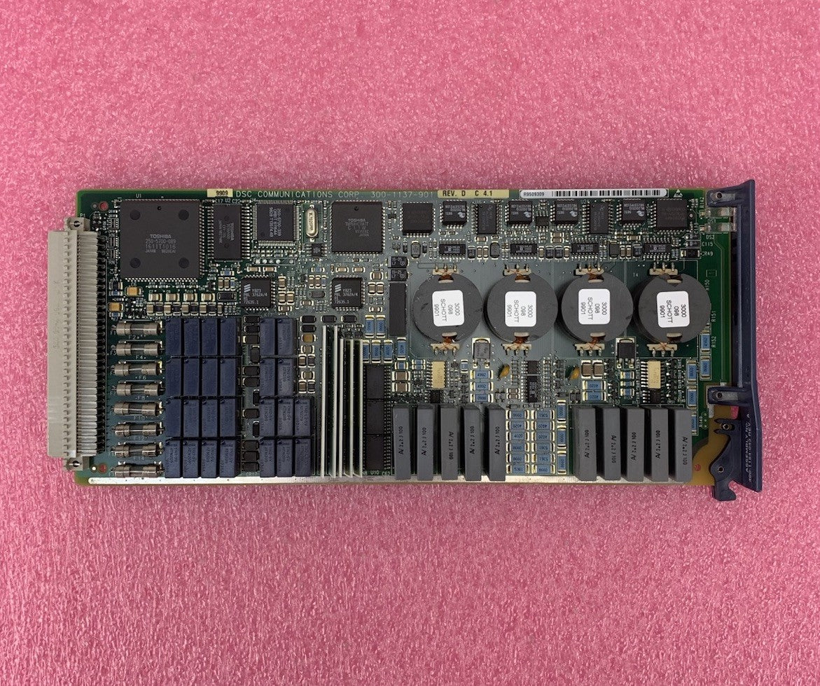 DSC Communications 300-1137-901 U4W2 Circuit Board5
