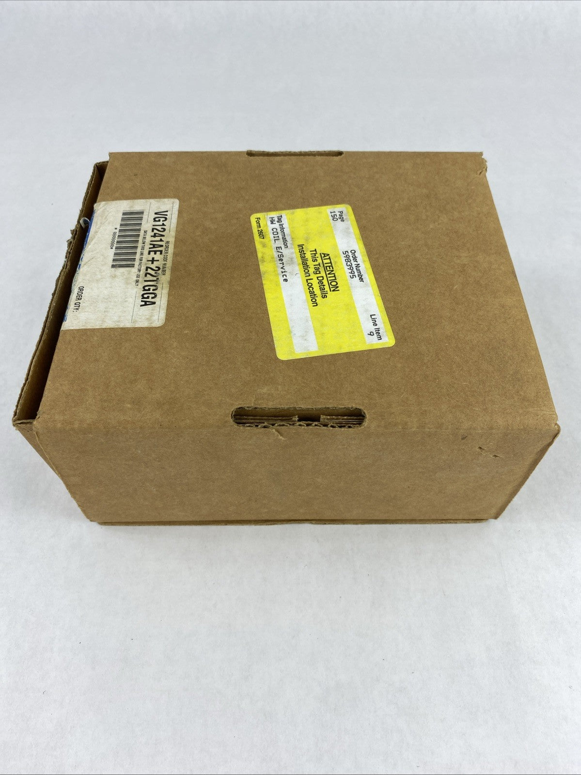 Johnson Controls VG1241AE + 22TGGA 1/2" 2W Ball Valve6