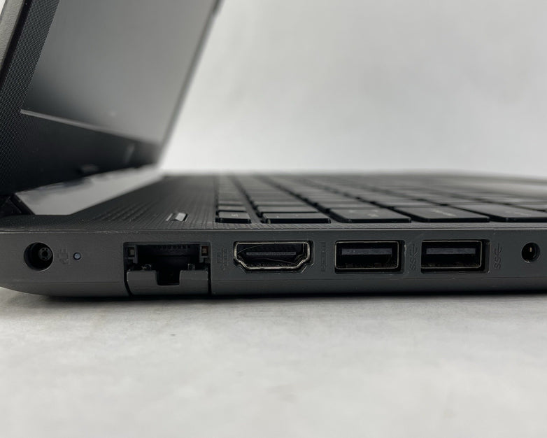 HP 255 G7 15.6" Ryzen 3 2200U 2.50 GHz 8 GB RAM No SSD/OS/AC - READ