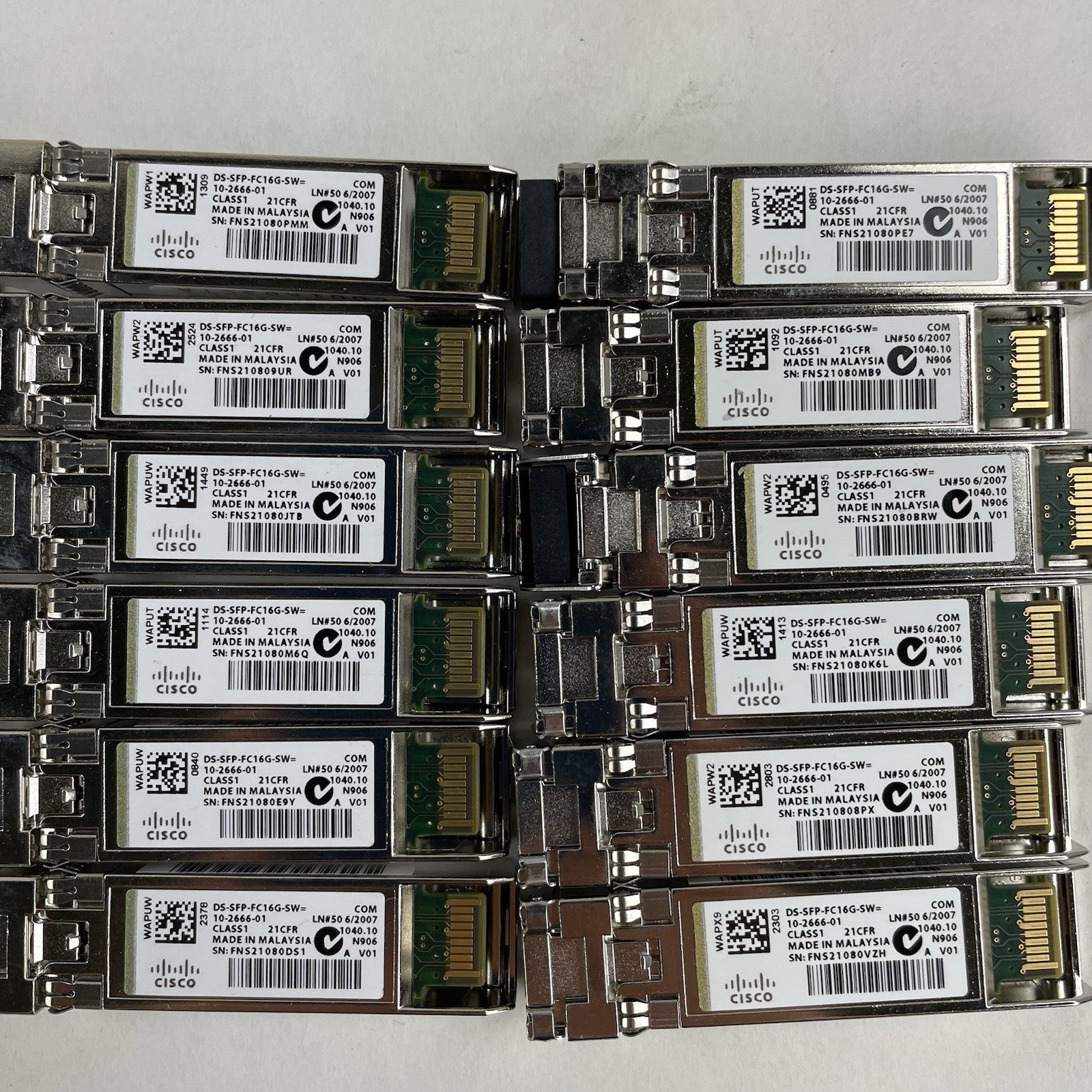 DS-SFP-FC16G-SW Cisco 16 Gbps Fibre Channel SW SFP LC AK 10-2666-01 Lot of 24