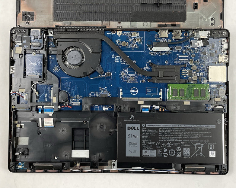 Dell Latitude 5580 15.6" i5-6300U 2.40 GHz 8 GB RAM No SSD/OS/AC